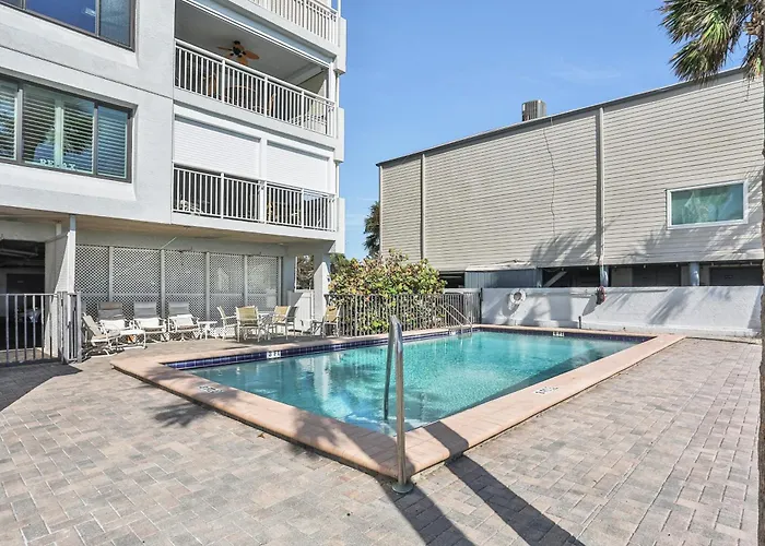 Shore House 502 Clearwater Beach